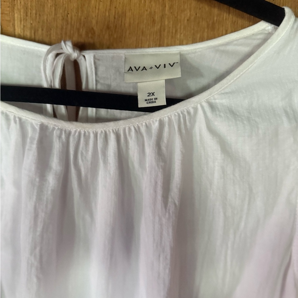 Ava & Viv White, Orange, and Red Maxi Dress - Picture 2 of 2